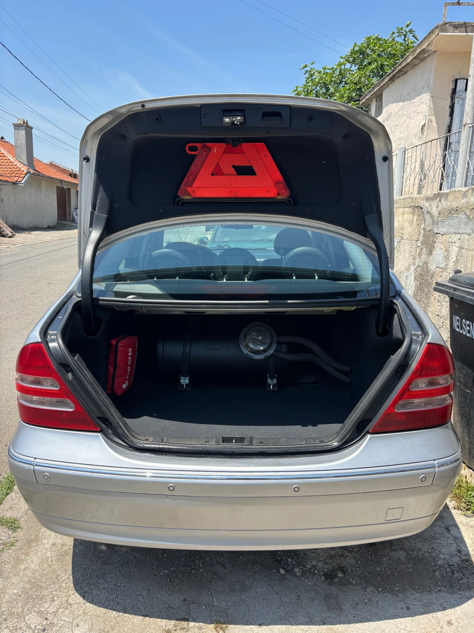 Mercedes-Benz C 200 c200 kompressor, снимка 10 - Автомобили и джипове - 54800486