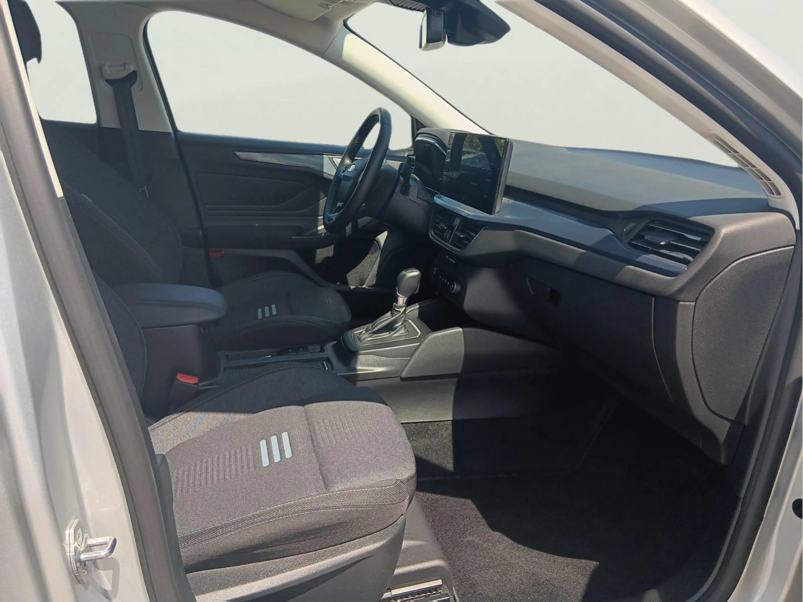 Ford Focus 1.0 EcoBoost, снимка 9 - Автомобили и джипове - 54859127