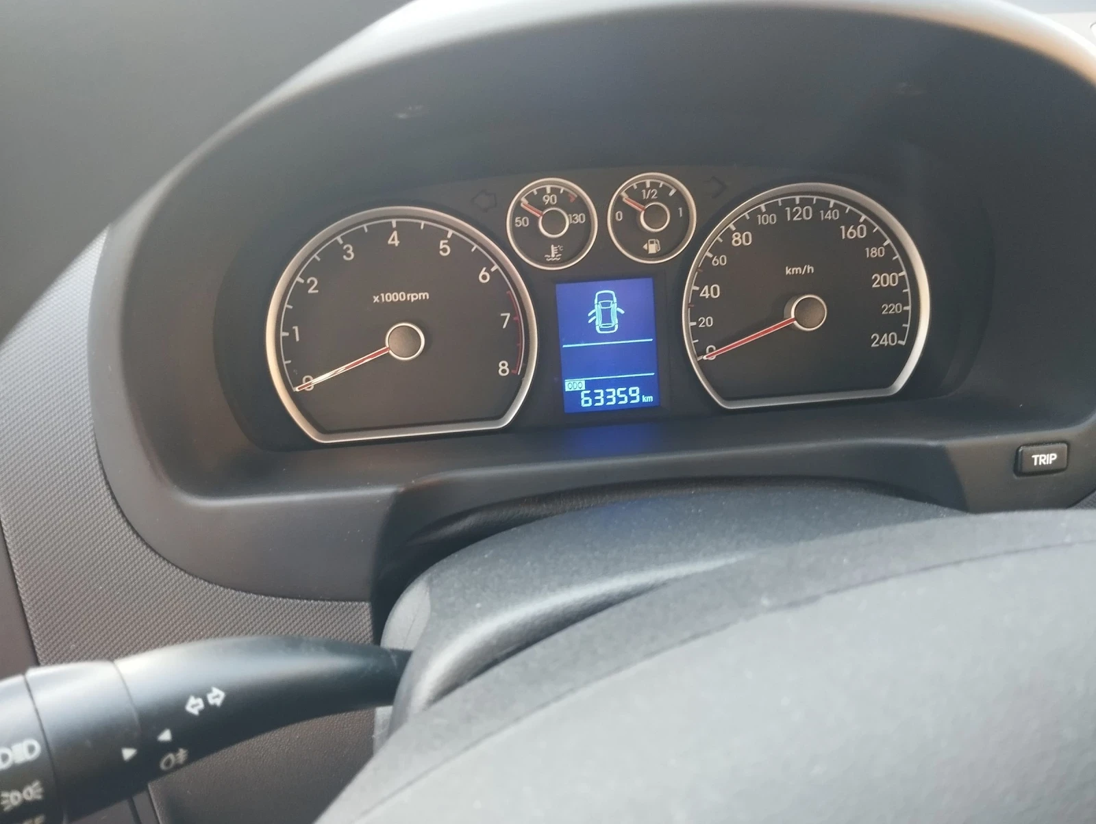 Hyundai I30 1.4i, снимка 12 - Автомобили и джипове - 55500773