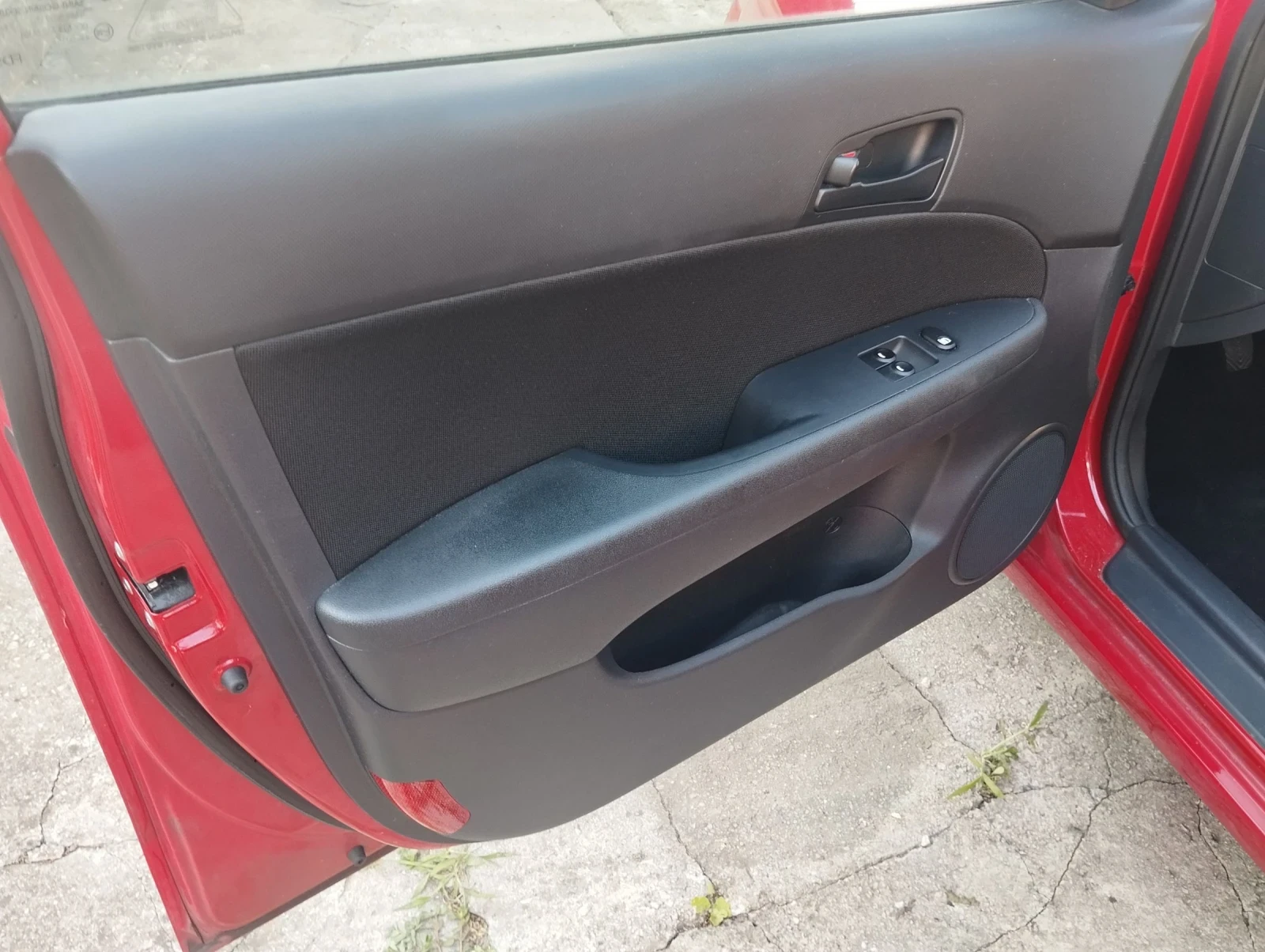 Hyundai I30 1.4i, снимка 16 - Автомобили и джипове - 55500773
