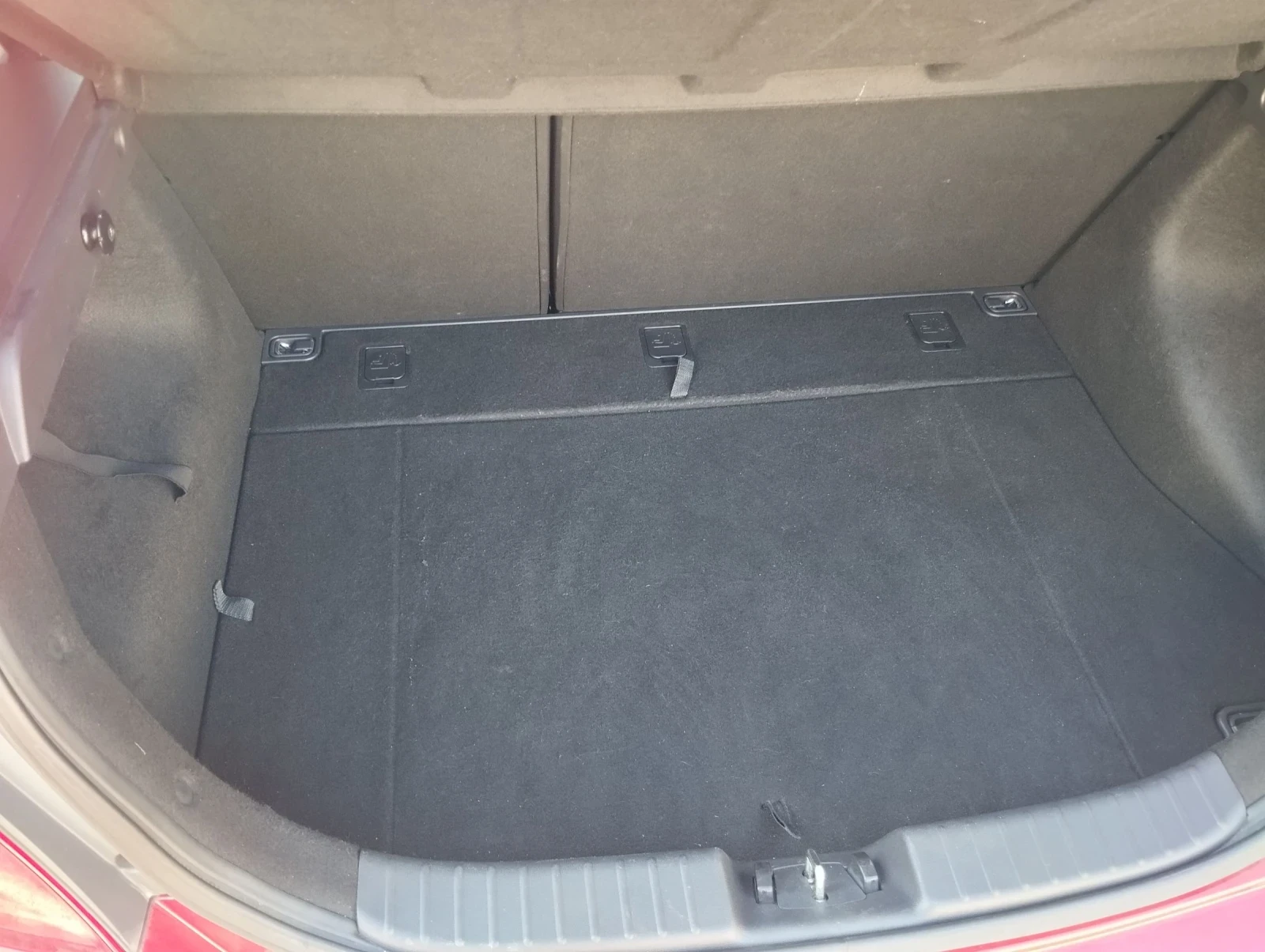 Hyundai I30 1.4i, снимка 14 - Автомобили и джипове - 55500773