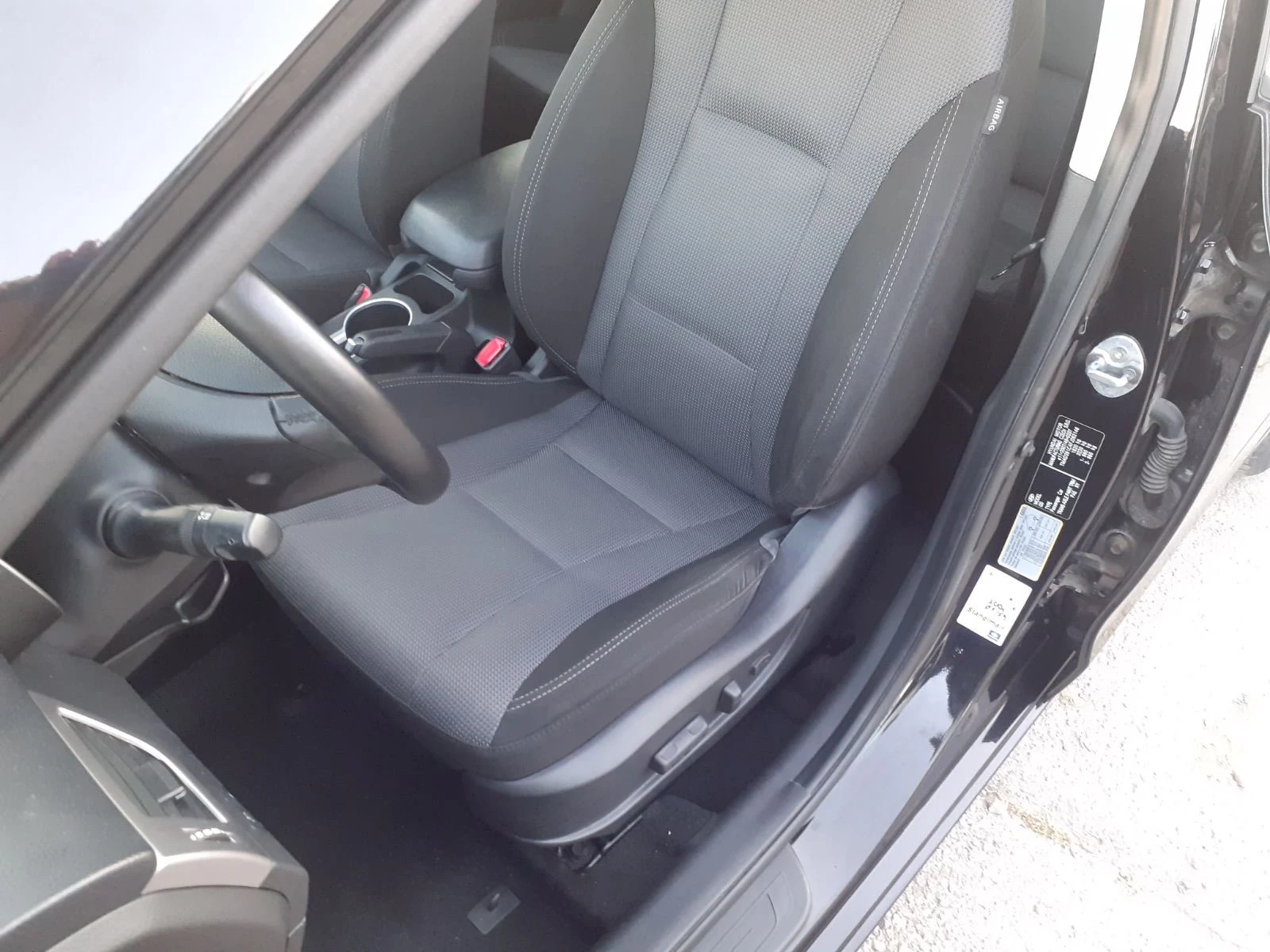 Hyundai I30 1, 6 I PREMIUM LED  EVRO 6B.DVD TV  KAMERA 6KC., снимка 7 - Автомобили и джипове - 55680772