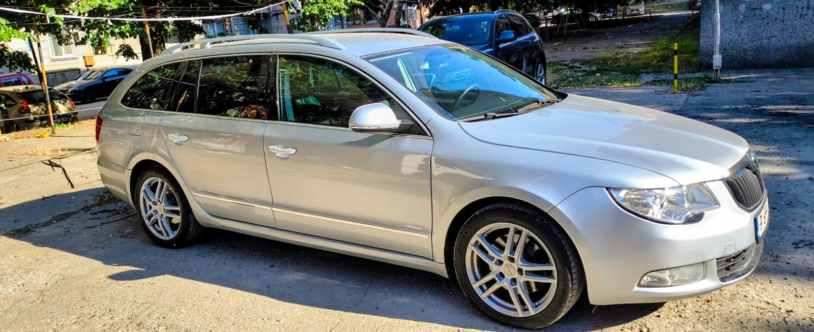 Skoda Superb, снимка 4 - Автомобили и джипове - 55728700