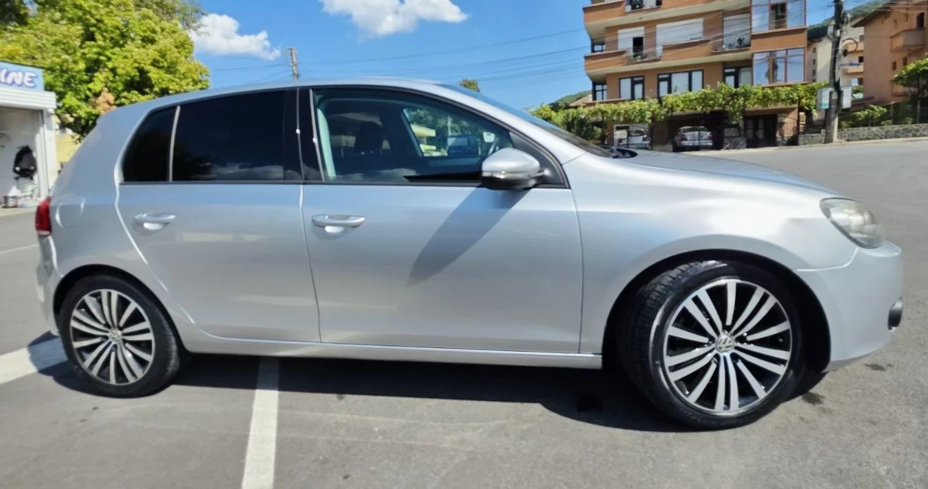 VW Golf, снимка 4 - Автомобили и джипове - 55807289