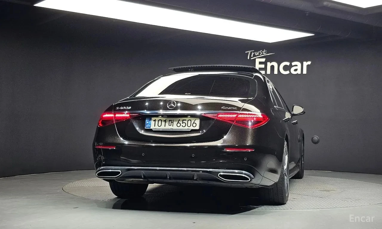 Mercedes-Benz S 400 d 4MATIC/АМГ ПАКЕТ/360/ХЕДЪП/ОБДУХ/МАСАЖИ/АМБИЕНТ/, снимка 4 - Автомобили и джипове - 55940928