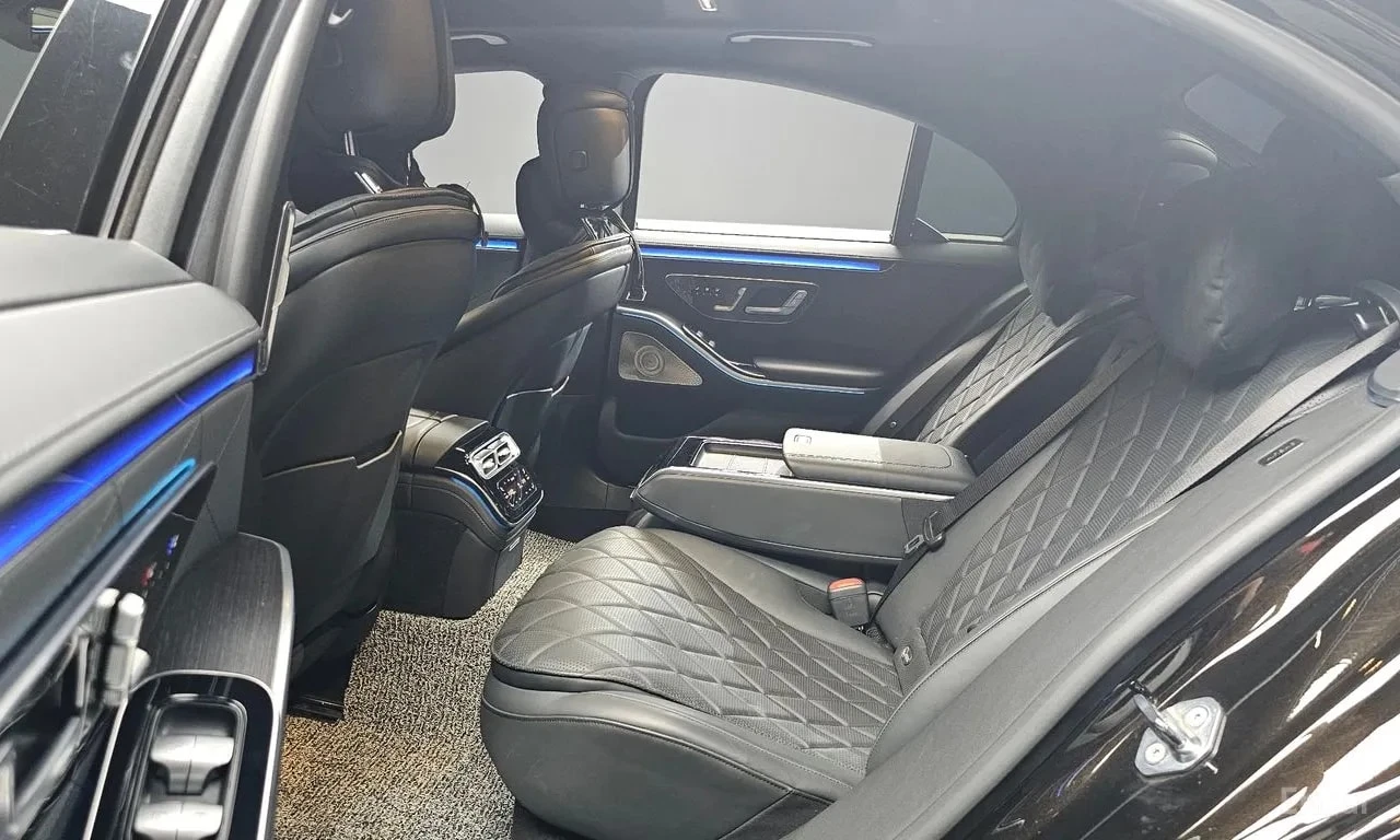 Mercedes-Benz S 400 d 4MATIC/АМГ ПАКЕТ/360/ХЕДЪП/ОБДУХ/МАСАЖИ/АМБИЕНТ/, снимка 11 - Автомобили и джипове - 55940928