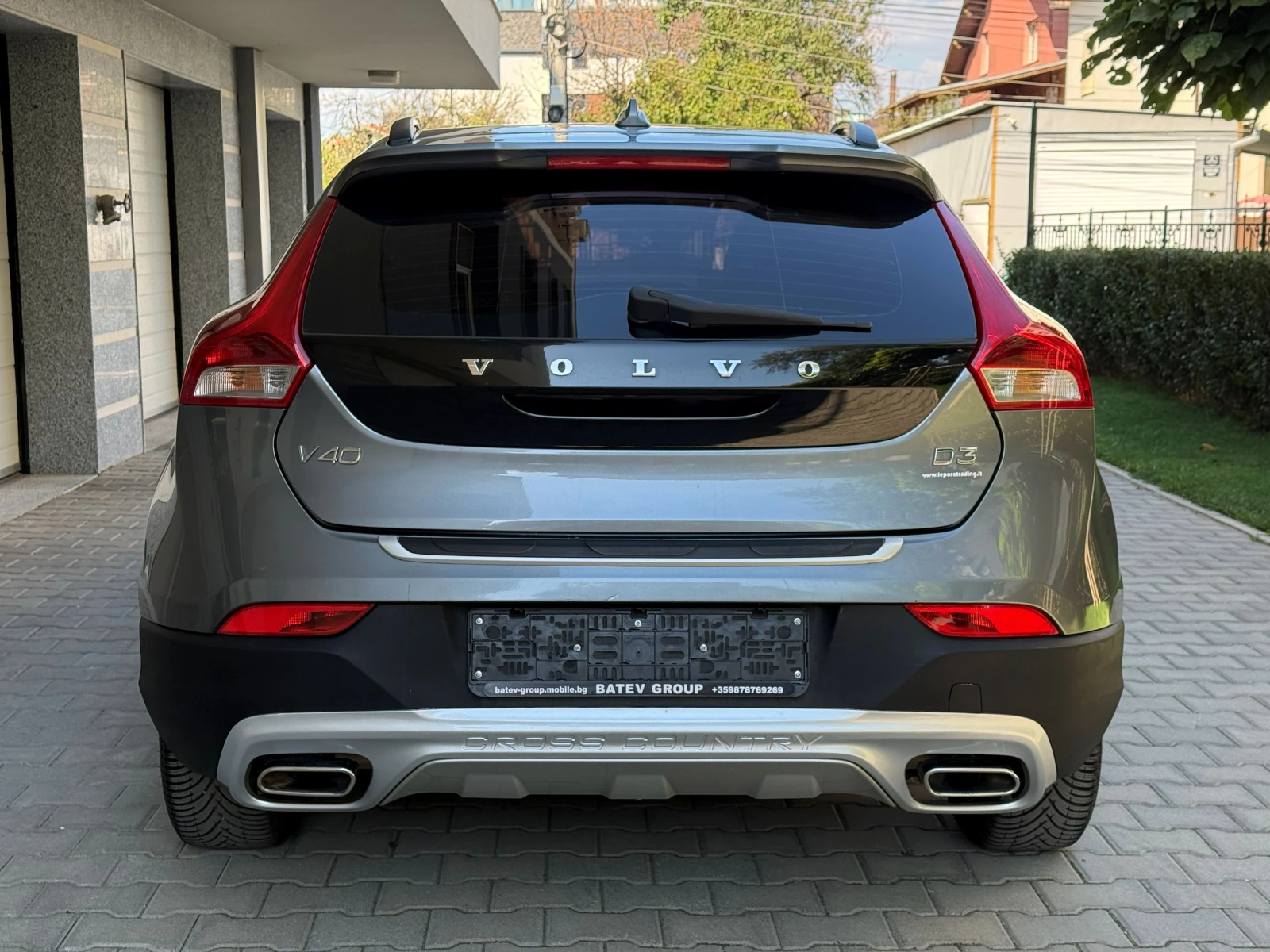 Volvo V40 Cross Country 2.0D-AVTOMAT-DIGITAL-150к.с-ШВЕЙЦАРИЯ, снимка 6 - Автомобили и джипове - 56120598