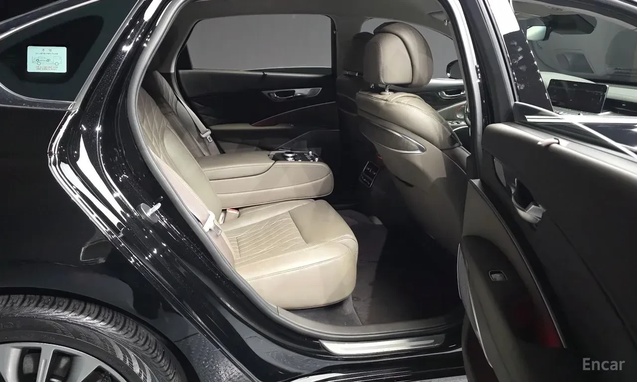 Kia K9 3.8* AWD* ДИСТРОНИК* ОБДУХВАНЕ* 360КАМЕРА* ХЕДЪП* , снимка 14 - Автомобили и джипове - 56128386