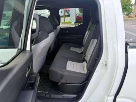Toyota Tacoma, снимка 17