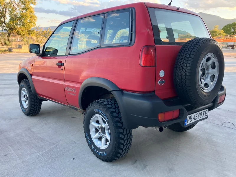 Nissan Terrano 2.7d, снимка 3 - Автомобили и джипове - 47525703