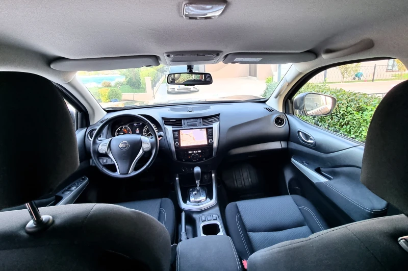 Nissan Navara 2.3 dCi, снимка 9 - Автомобили и джипове - 52138979