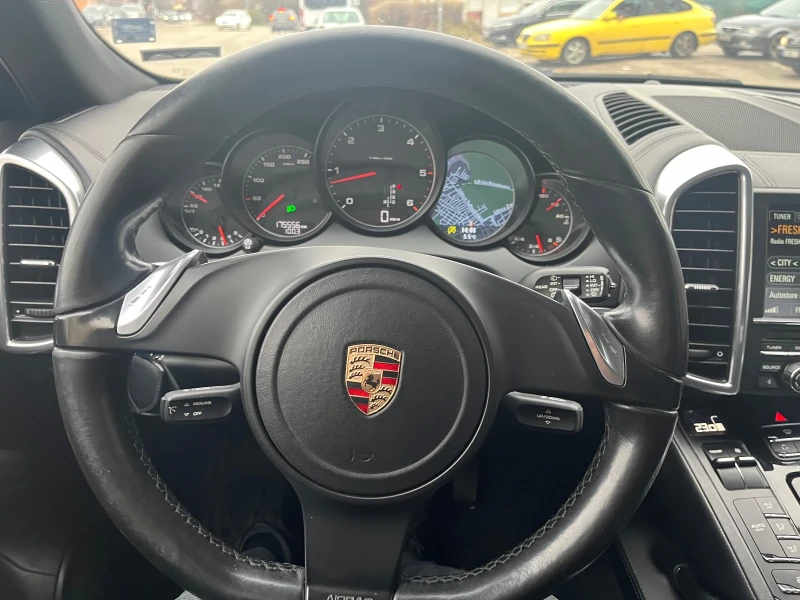 Porsche Cayenne Джип, снимка 14 - Автомобили и джипове - 53307557
