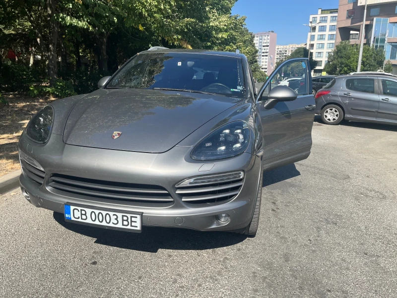 Porsche Cayenne Джип, снимка 2 - Автомобили и джипове - 53307557