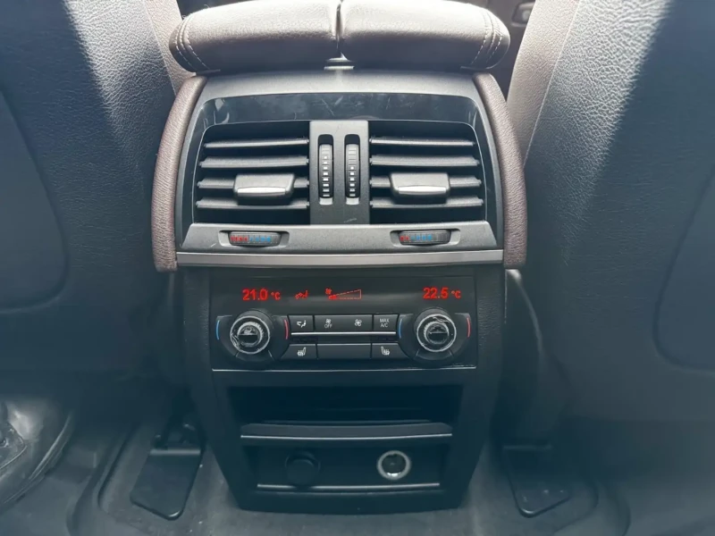 BMW X5 xDrive35d Sports Activity, снимка 12 - Автомобили и джипове - 53457754