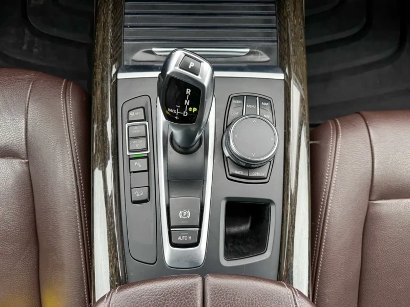 BMW X5 xDrive35d Sports Activity, снимка 10 - Автомобили и джипове - 53457754