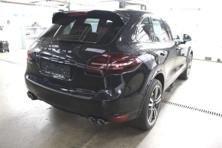 Porsche Cayenne, снимка 6 - Автомобили и джипове - 48649170