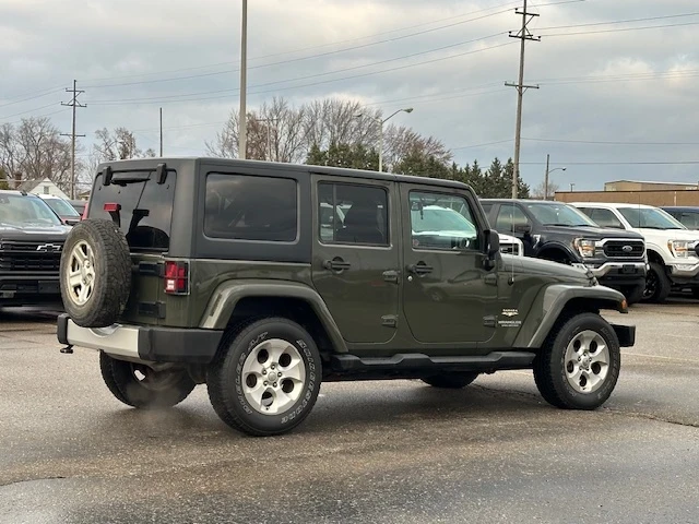 Jeep Wrangler  - изображение 8