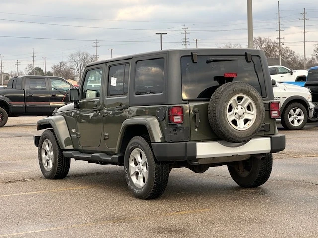 Jeep Wrangler  - изображение 10