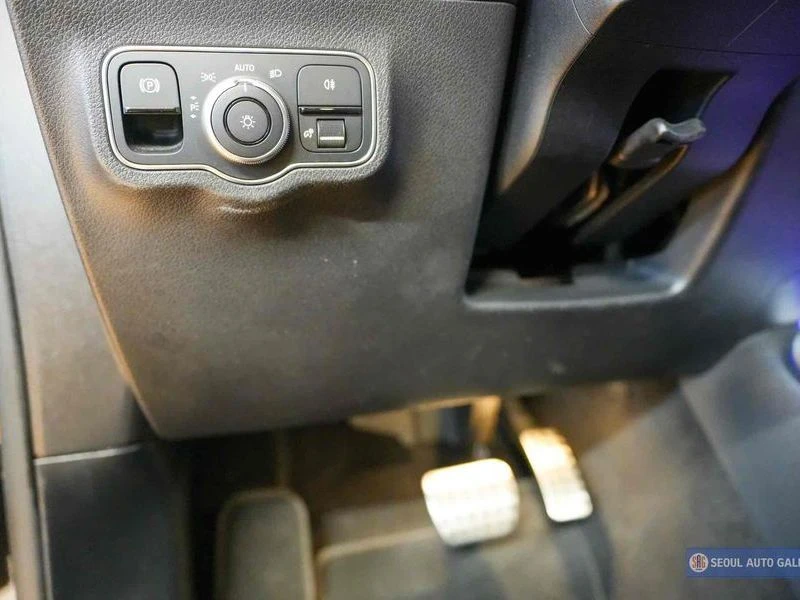 Mercedes-Benz GLB 250 2.0 Automatic, снимка 11 - Автомобили и джипове - 55832796