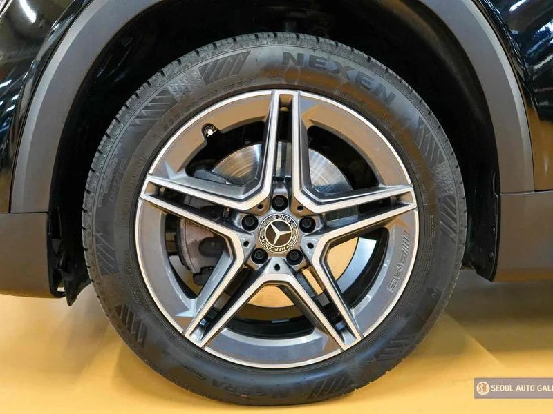 Mercedes-Benz GLB 250 2.0 Automatic, снимка 3 - Автомобили и джипове - 55832796