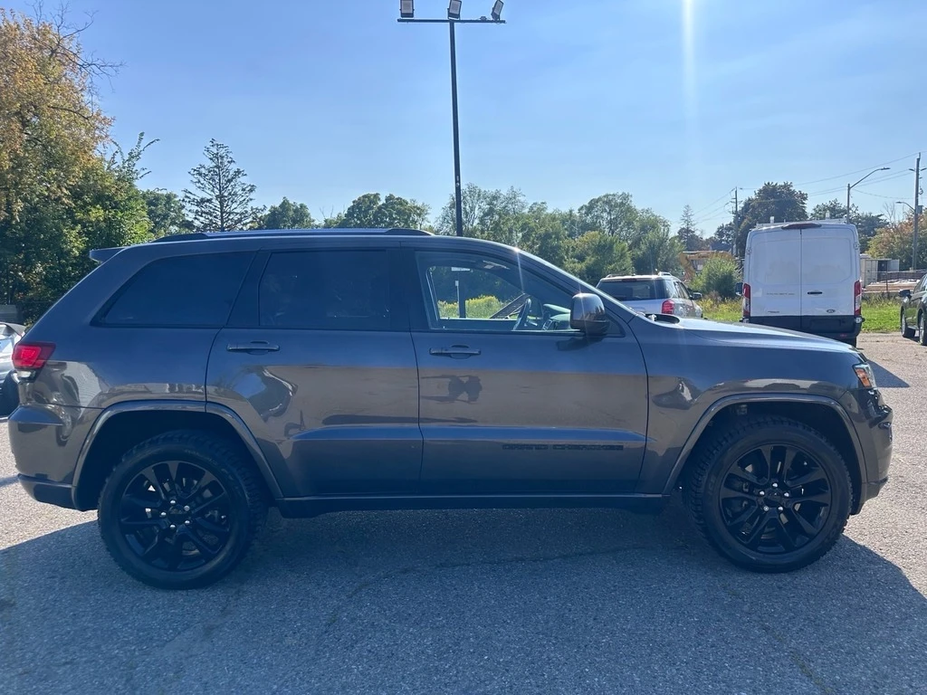 Jeep Grand cherokee Altitude 4x4 С РЕГИСТРАЦИЯ & АВТО КРЕДИТ , снимка 1