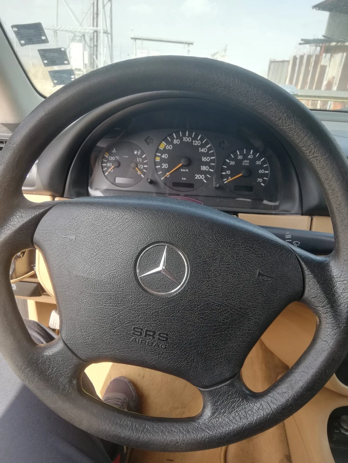 Mercedes-Benz ML 230  - изображение 4