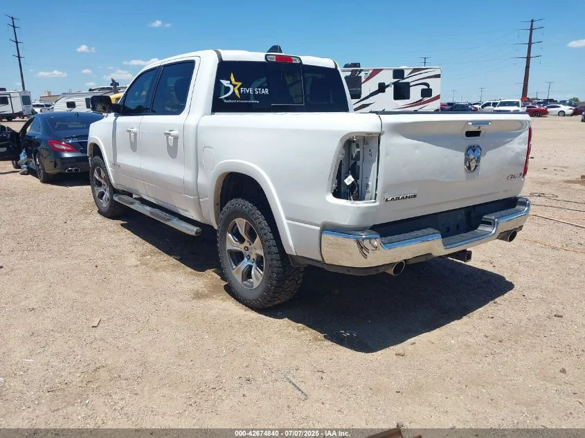 Dodge RAM 1500 LARAMIE 4X4 5'7 BOX ФИКСИРАНА ЦЕНА! - изображение 4