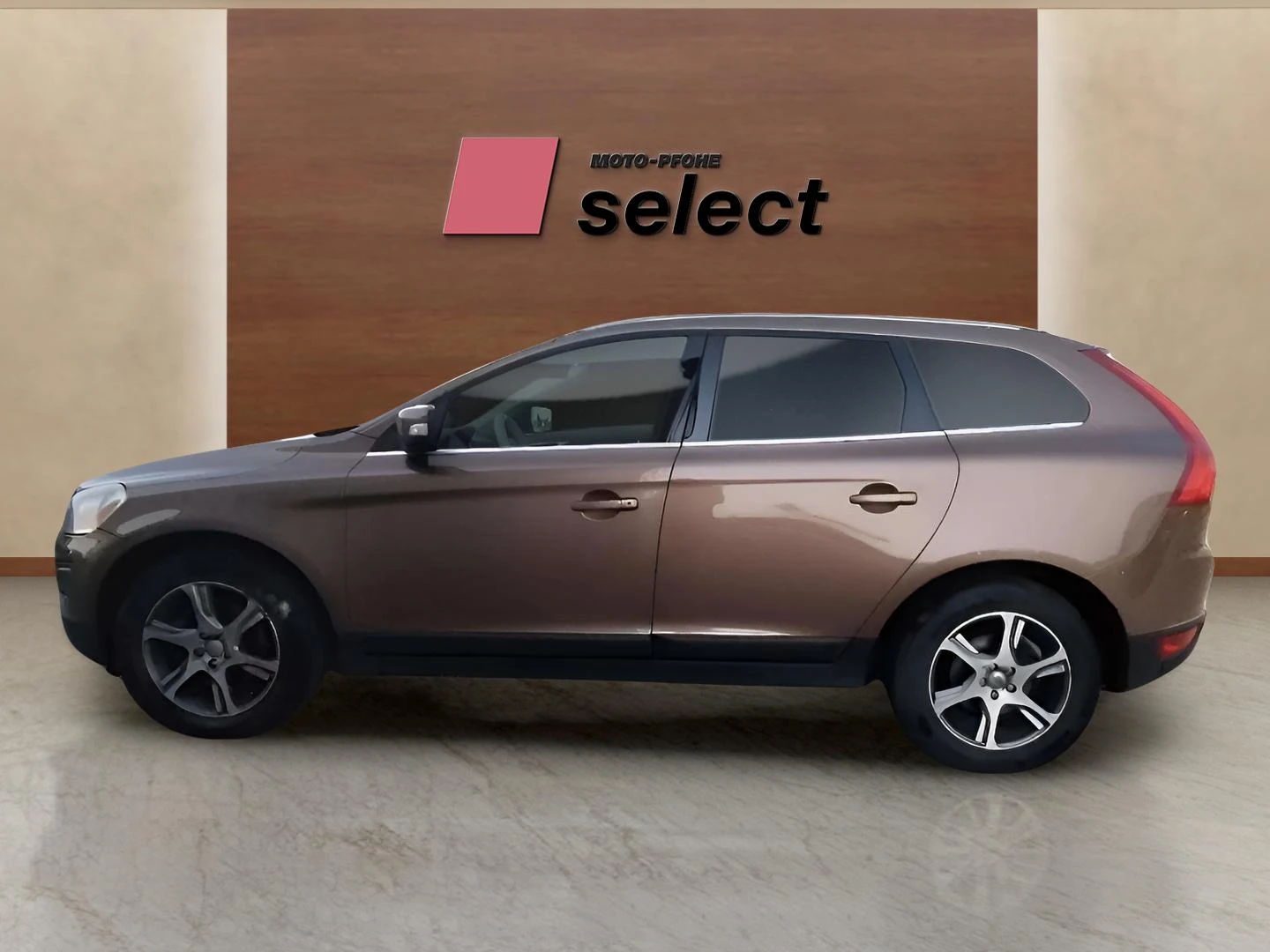 Volvo XC60 2.4 D5 - изображение 8