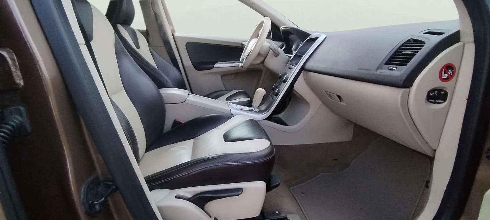 Volvo XC60 2.4 D5 - изображение 9