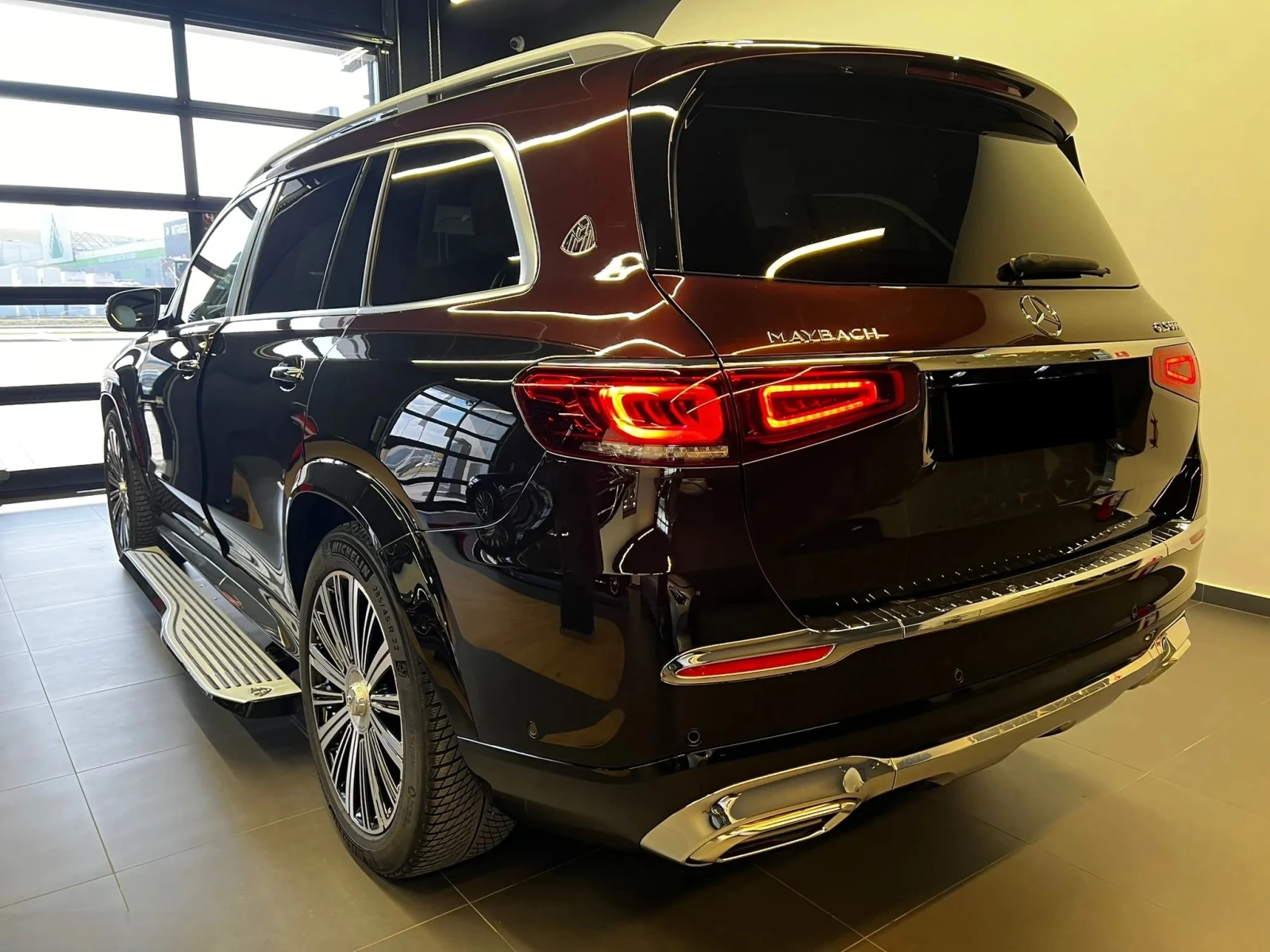 Mercedes-Benz GLS 600 Maybach 4Matic, снимка 4 - Автомобили и джипове - 53899199