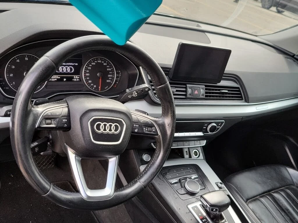 Audi Q5 * AвтоКредит * (ЦЕНА ДО БГ), снимка 5 - Автомобили и джипове - 54333415