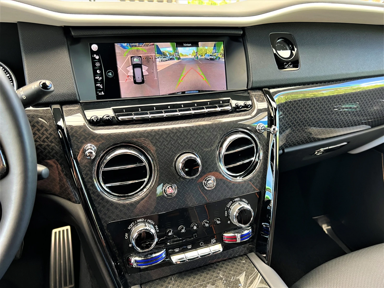 Rolls-Royce Cullinan V12 / BLACK BADGE / STARLIGHT / 4 SEATS / BESPOKE/ | Mobile.bg � ����������� 9