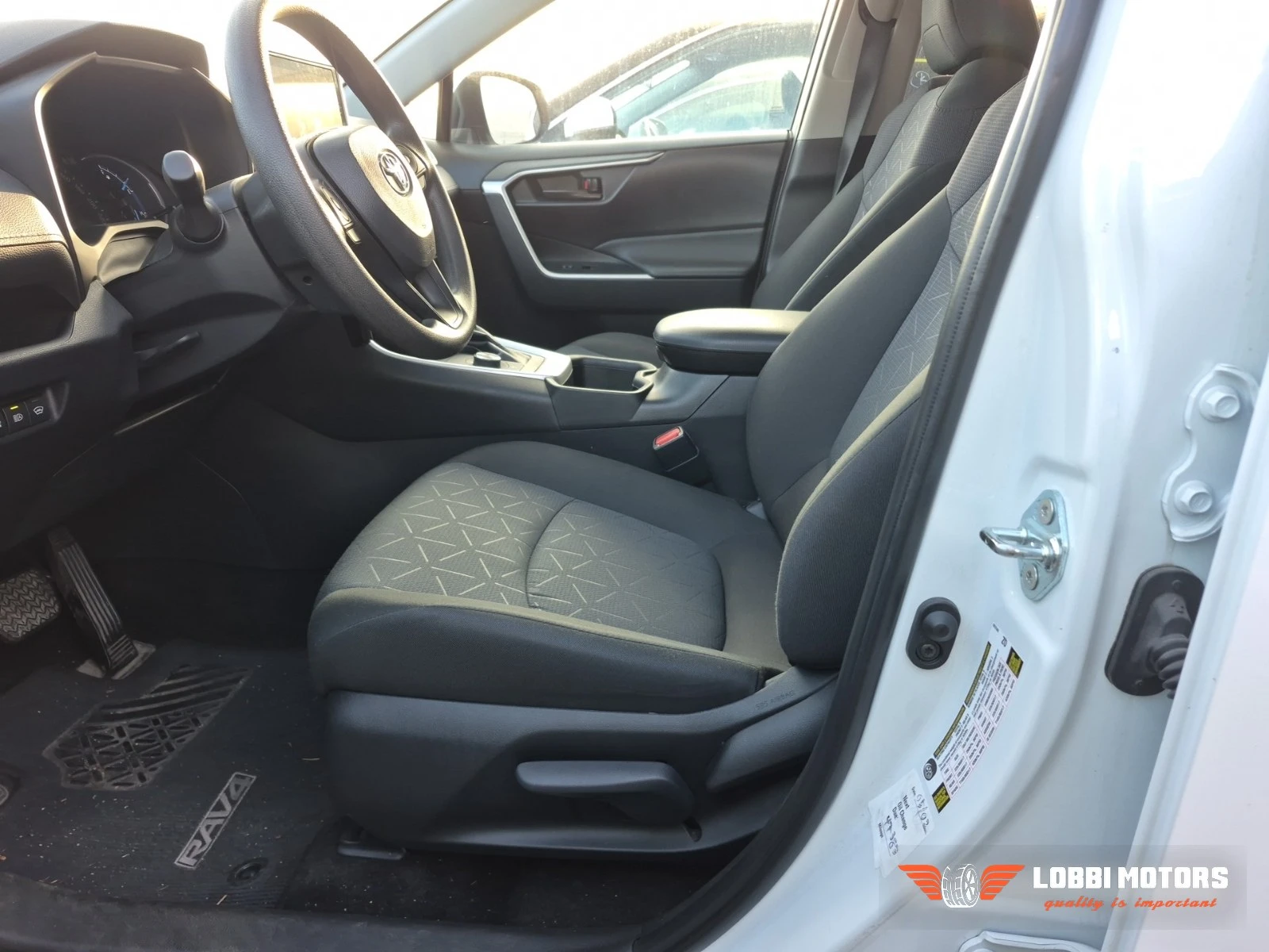 Toyota Rav4, снимка 5 - Автомобили и джипове - 56198328