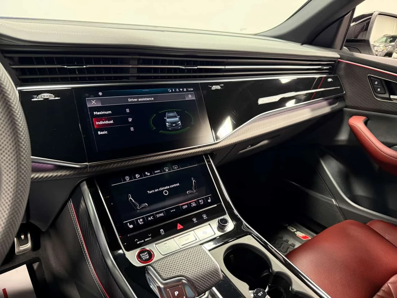 Audi SQ8 * 4.0 TFSI quattro * CARFAX *  | Mobile.bg � ����������� 9