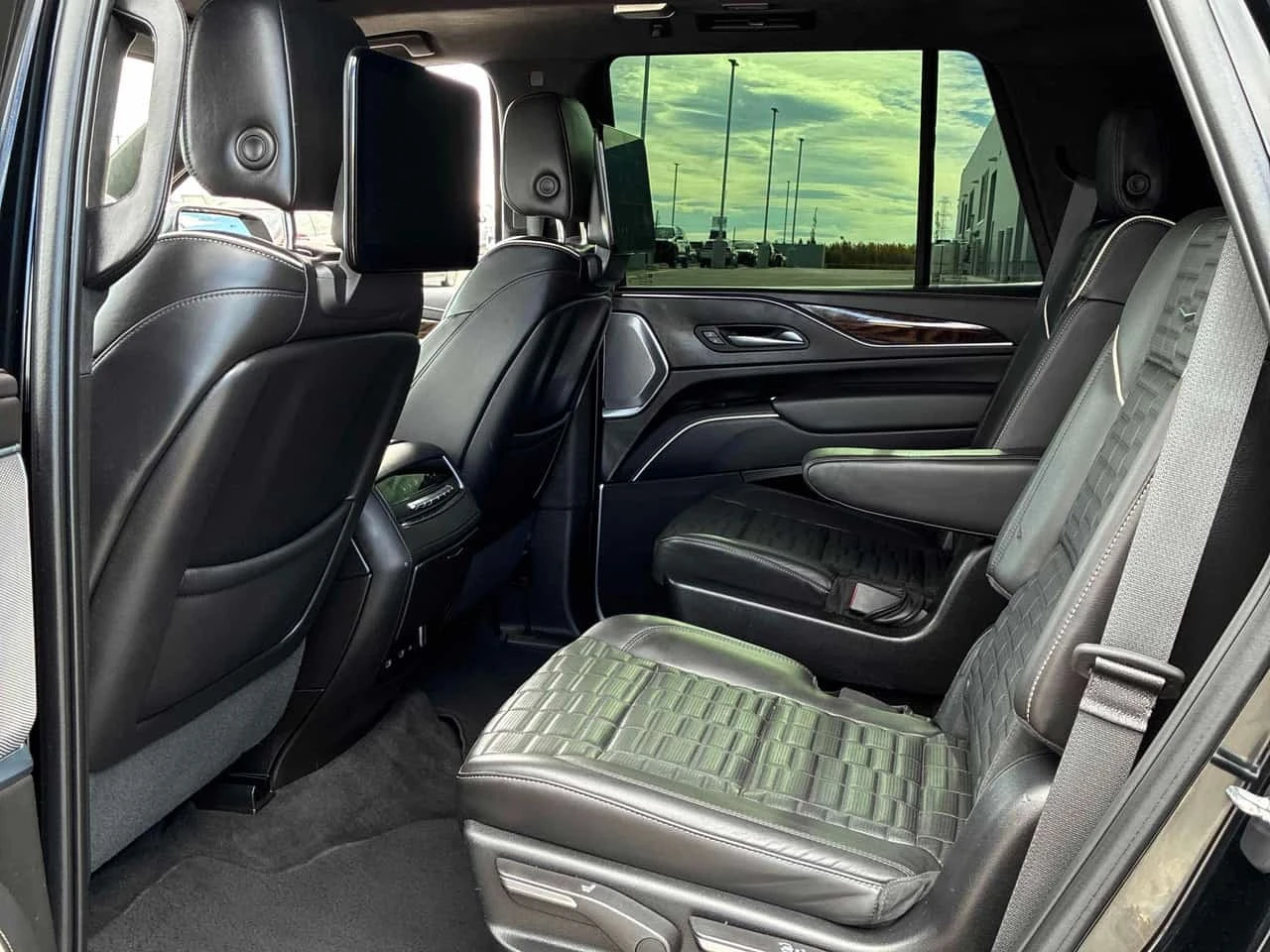 Cadillac Escalade Sport Platinum | CARFAX | ������ ���������������� | Mobile.bg � ����������� 14