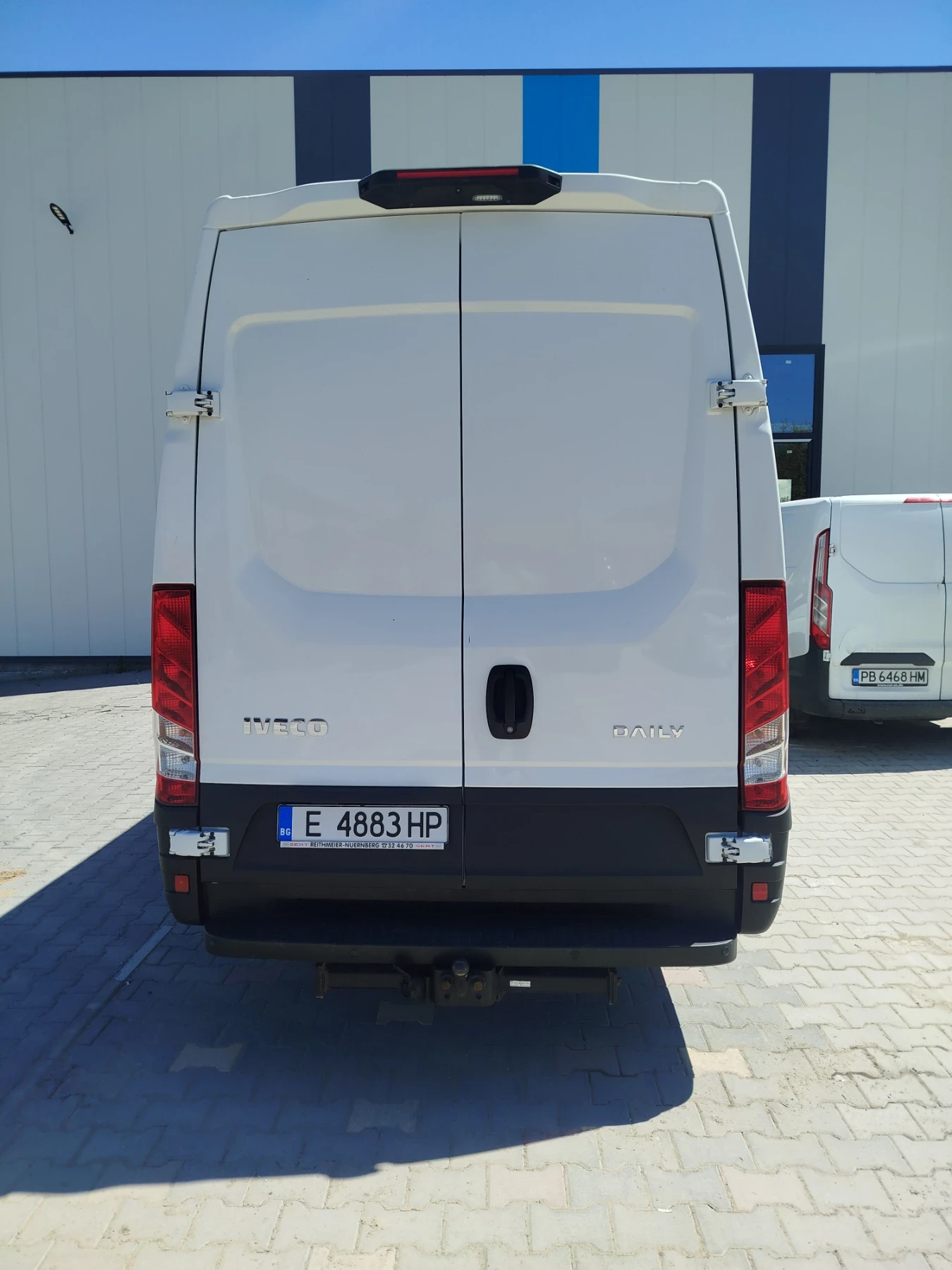 Iveco 35S18, снимка 2 - Бусове и автобуси - 54330894