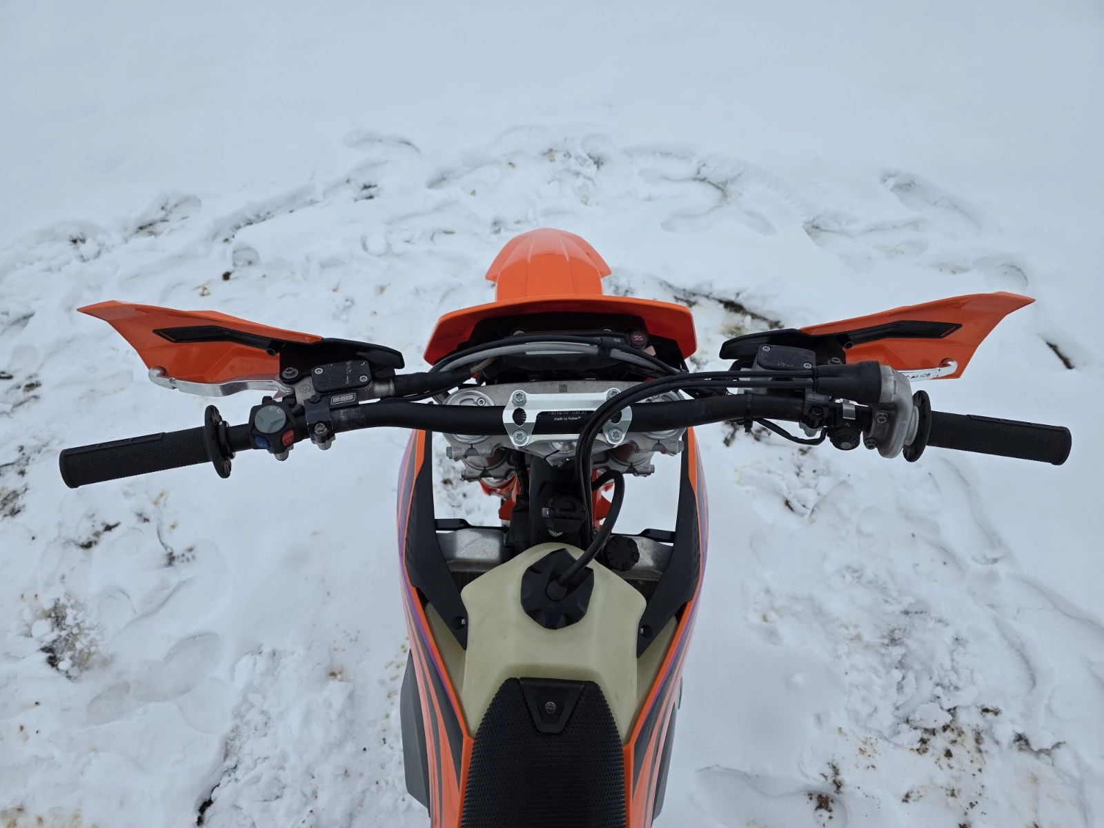 Ktm EXC TBI 300 - изображение 8