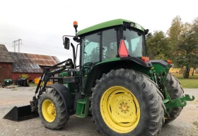 Трактор John Deere 6110 SE, снимка 3
