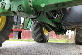 Трактор John Deere 6110 SE, снимка 13