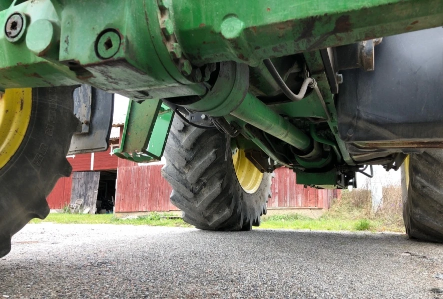 Трактор John Deere 6110 SE, снимка 13 - Селскостопанска техника - 56304550