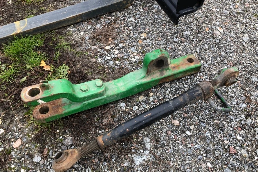 Трактор John Deere 6110 SE, снимка 14 - Селскостопанска техника - 56304550