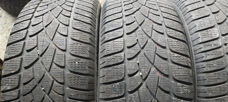 Гуми Зимни 255/45R20, снимка 1 - Гуми и джанти - 30924428