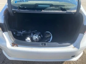 Toyota Corolla 1.5i, снимка 11