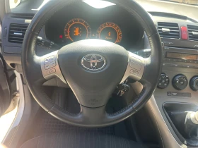 Toyota Auris 1.8, снимка 10