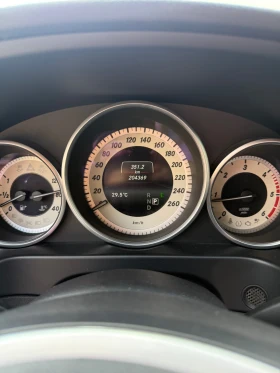 Mercedes-Benz E 220 9G tronic / TV / NAVI , снимка 9