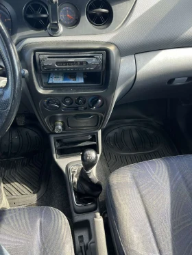 Daihatsu Yrv 1.3 Petrol, снимка 16