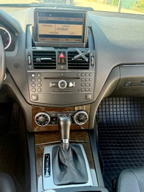 Mercedes-Benz C 320 CDI, снимка 14