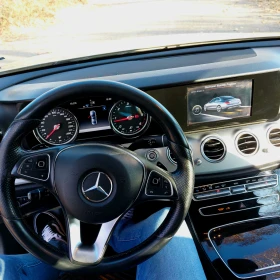 Mercedes-Benz E 200 - 10000 € / 19558.30 лв. - 27370696 12