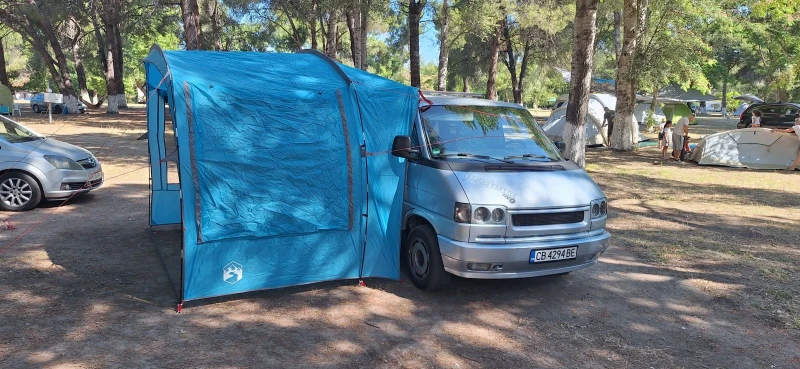 VW Multivan T4, снимка 17 - Автомобили и джипове - 44792095