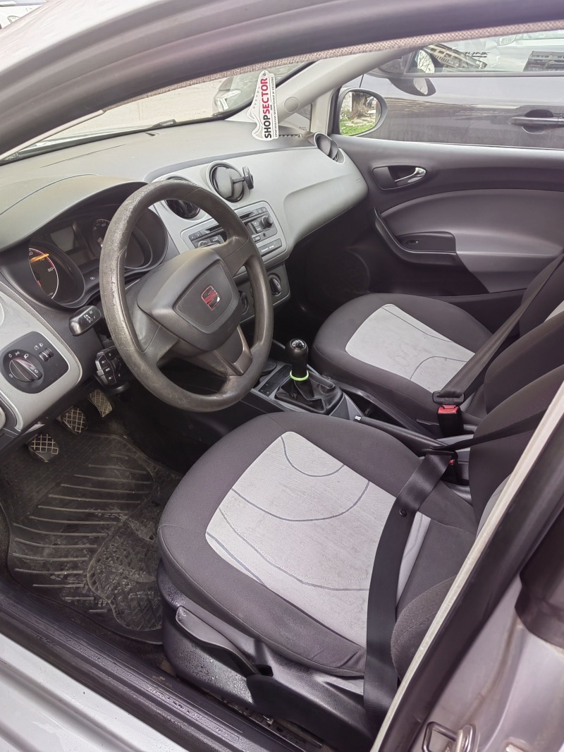 Seat Ibiza 1.4, снимка 6 - Автомобили и джипове - 44804746